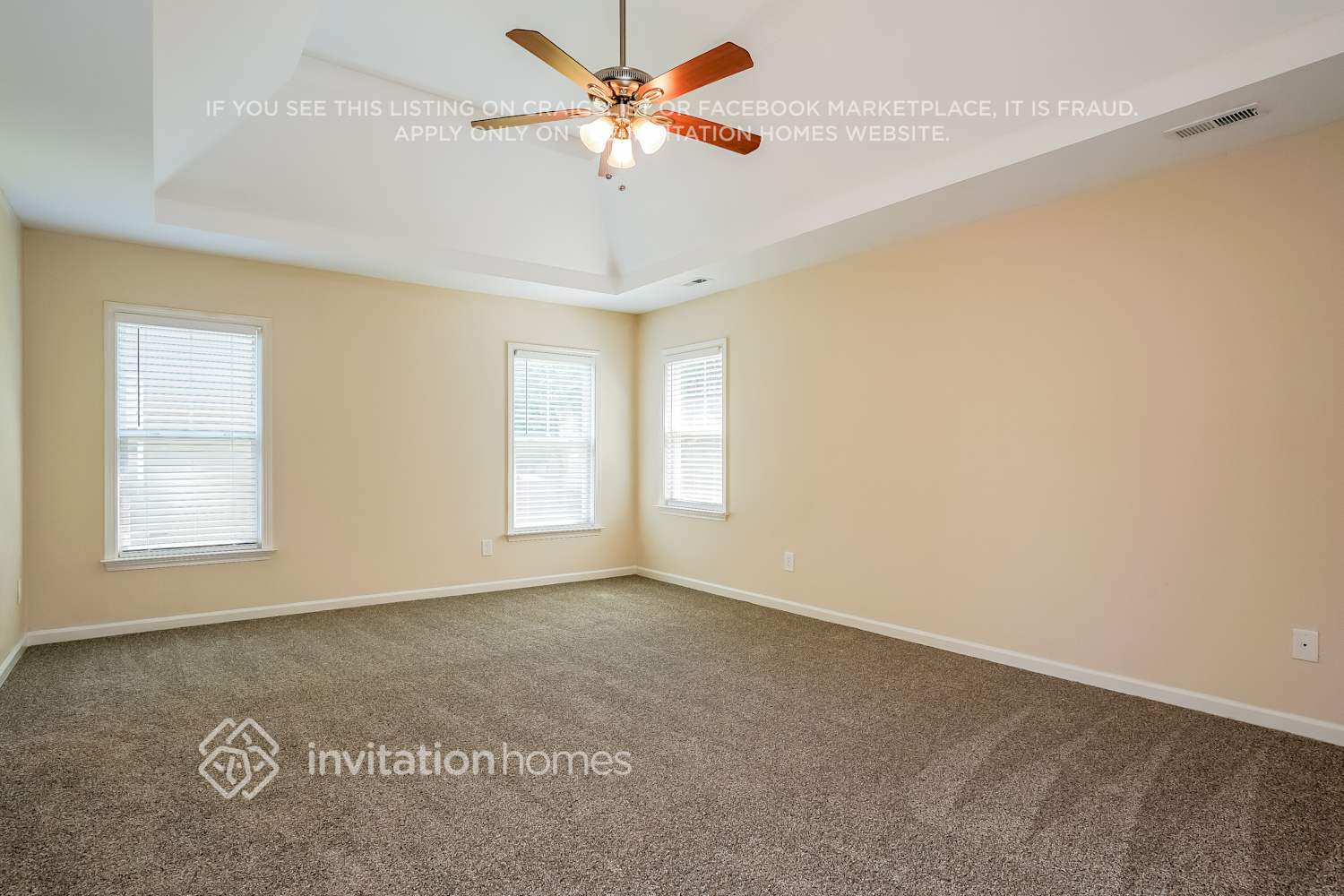 Building Photo - 5232 Sapphire Springs Dr