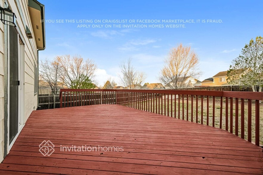 Building Photo - 19815 E Villanova Dr