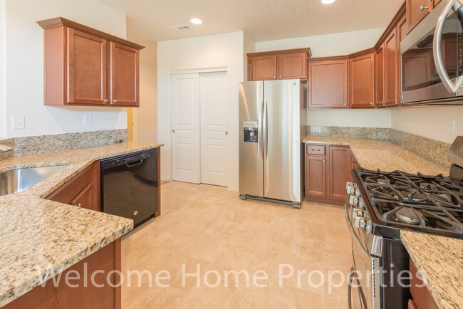 Building Photo - Beautiful Home in a Secluded Neighborhood