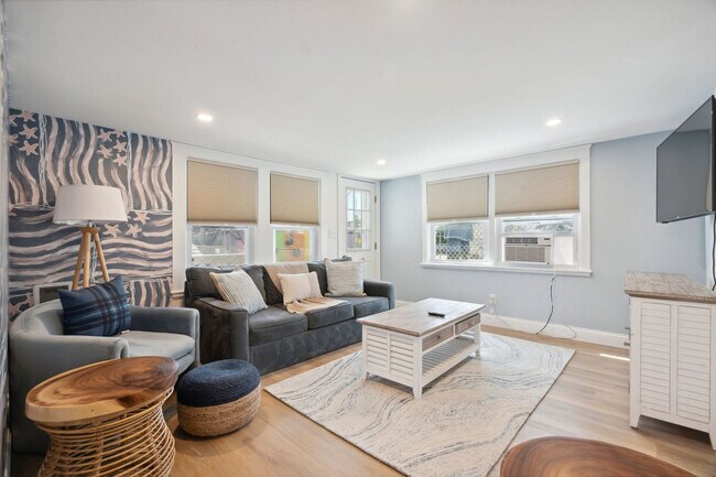 Building Photo - 61 Ocean Blvd