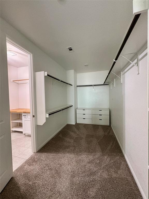 Building Photo - 2904 Fallcrest Bnd
