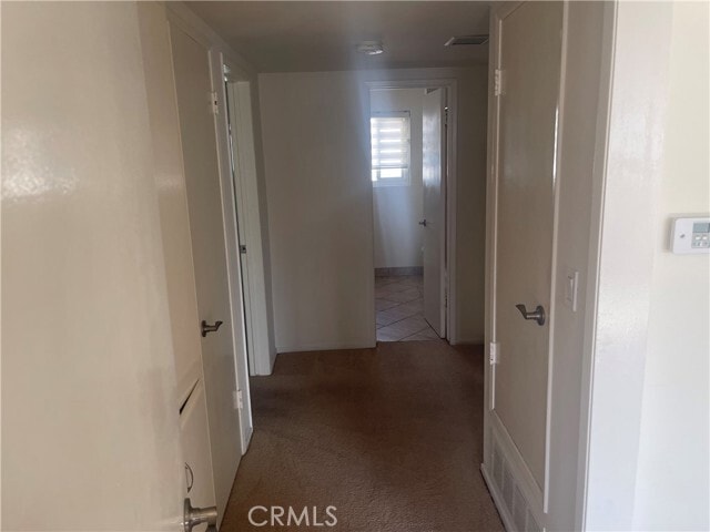 Building Photo - 1028 W 8th St