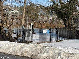 Building Photo - 1138 Cove Rd