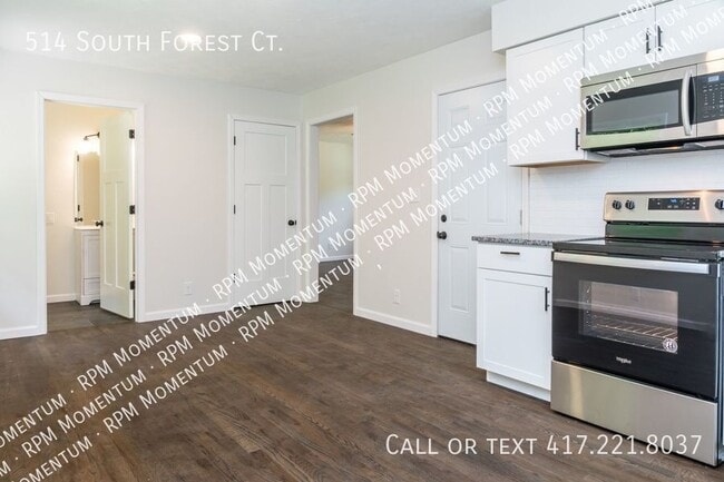 Building Photo - 514 S Forest Ct