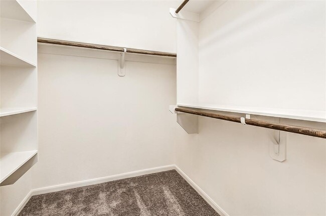 Building Photo - 172 Axlewood Ct