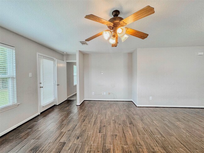 Building Photo - 13327 Belvedere Park Ct