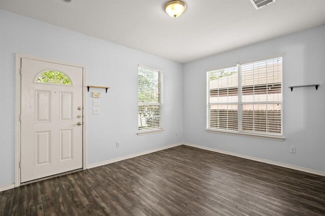 Building Photo - 13400 Gilwell Dr