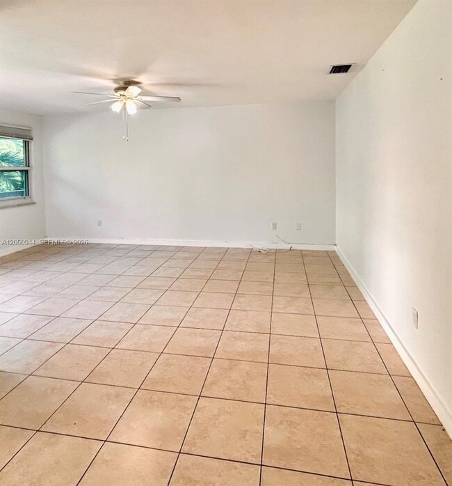 Building Photo - 3265 Griffin Rd