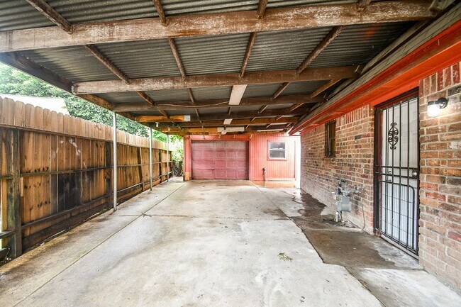 Building Photo - 12610 Plum Meadow Ln