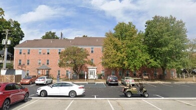 Building Photo - 101 W 2nd St