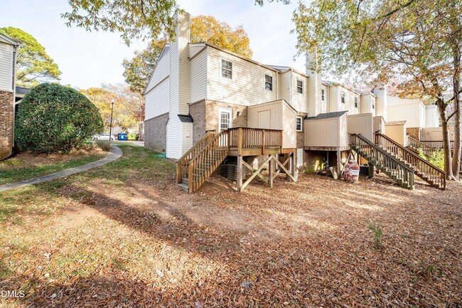 Building Photo - 6553 New Market Way