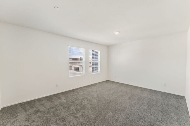 Building Photo - 7352 Joanna Brk St