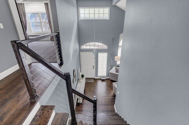 Building Photo - 15510 Jessie Dr