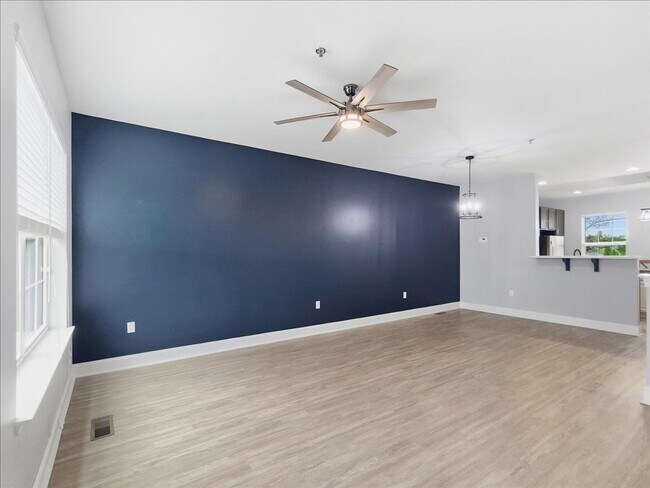 Building Photo - 1526 Brookstone Pl