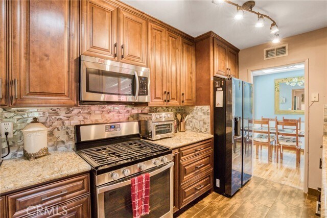 Building Photo - 19835 Covello St