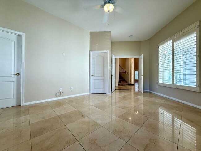 Building Photo - Grand 3 bedroom home with lake and golf course views located in Resort Villas ready to be your pa...