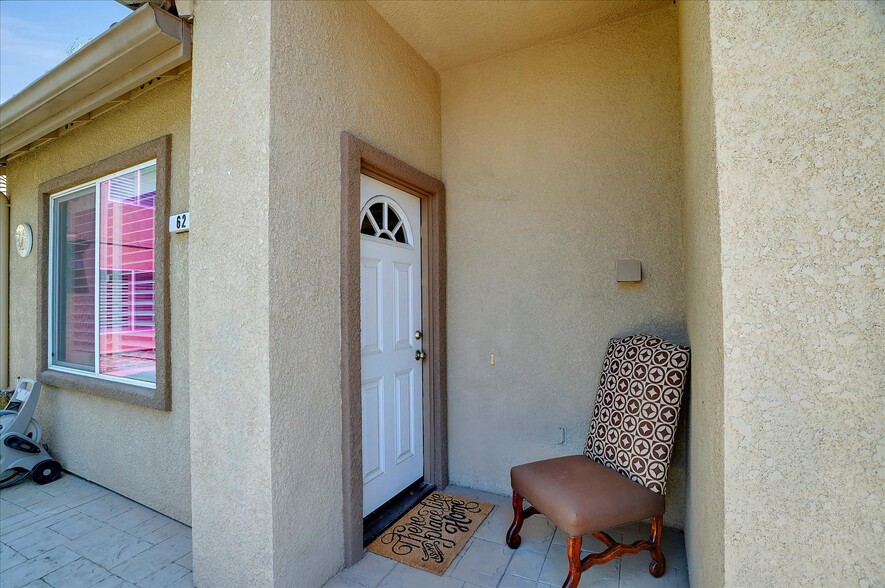 Building Photo - 62 Ervin Ct