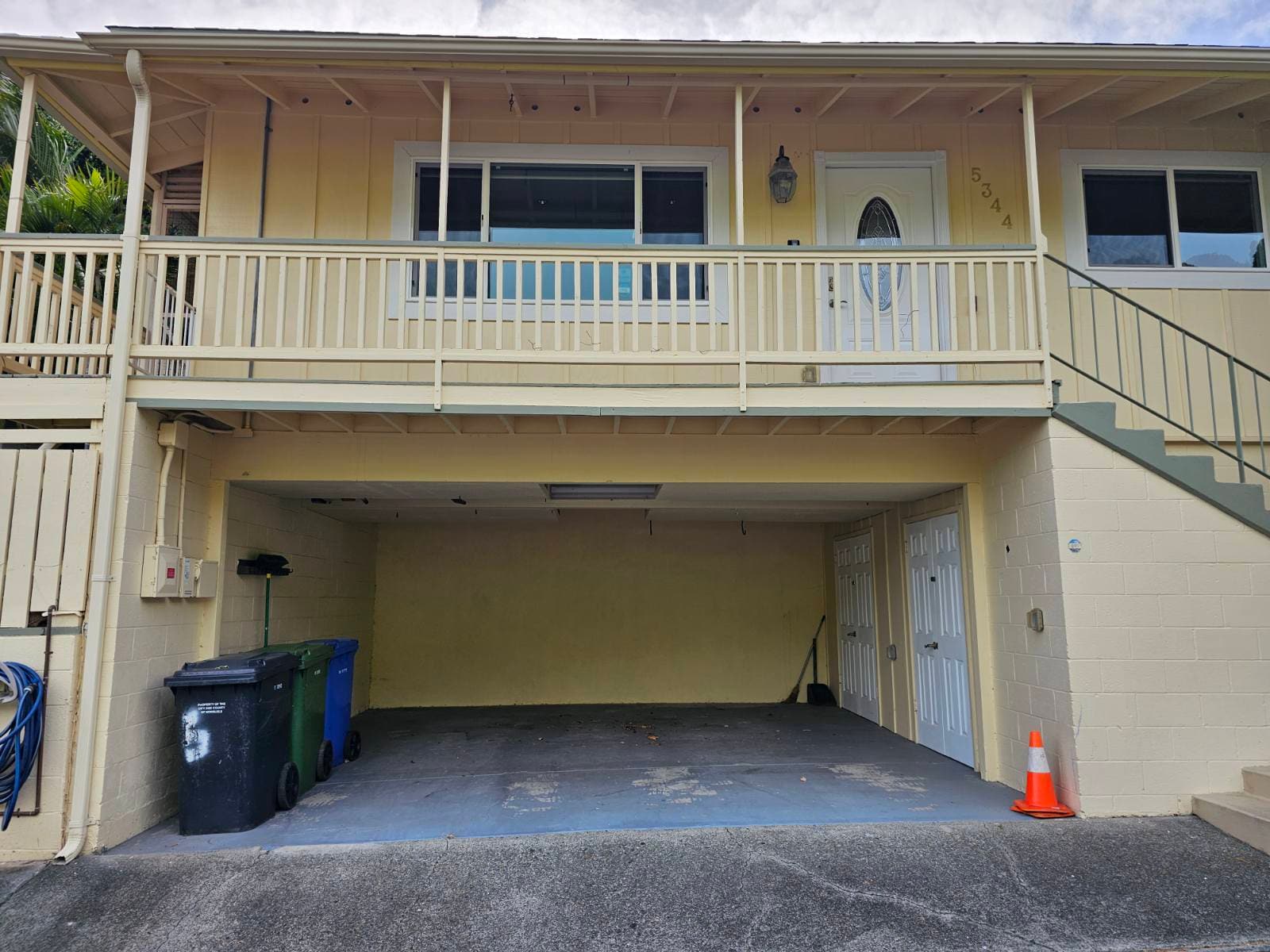 Building Photo - 5344 Malu Pl