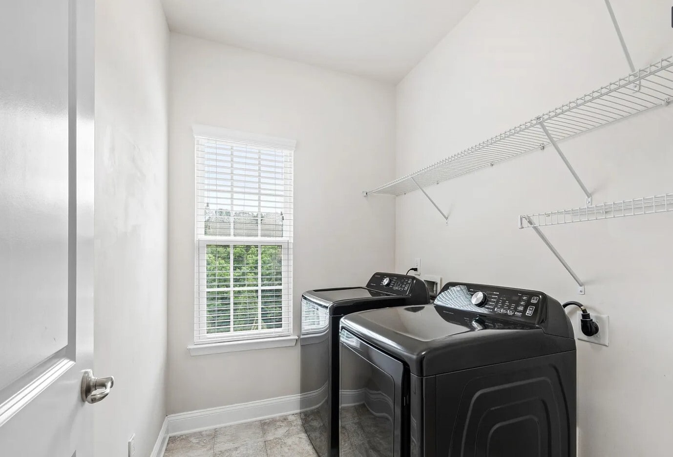 Washer/Dryer - 1101 Boxcar Way