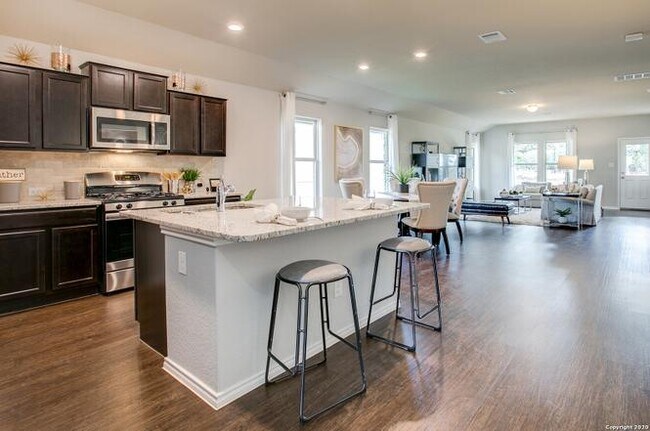 Building Photo - 31661 Nimbus Dr