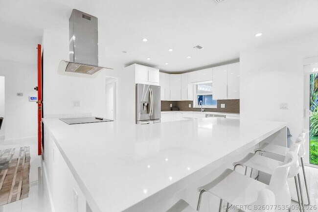 Building Photo - 3759 Oaks Clubhouse Dr