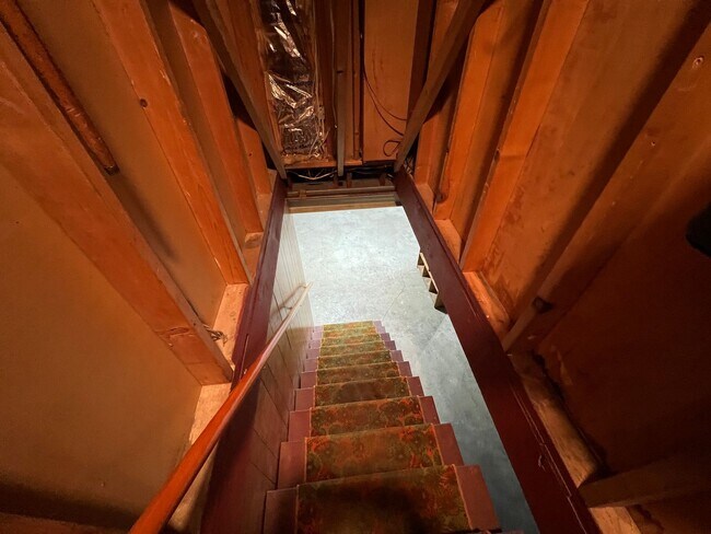 Building Photo - Click the “Apply Now” button or email wapmrentals@gmail.com for a prompt response.