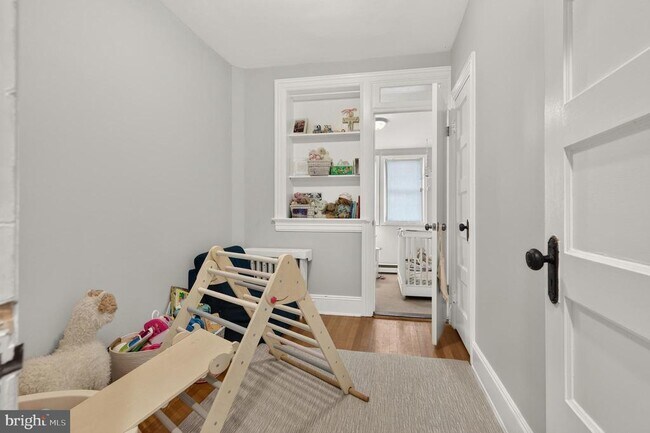 Building Photo - 3822 Beecher St NW