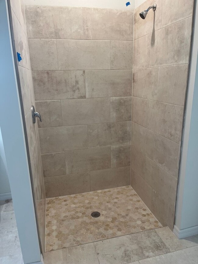 Building Photo - Brand New Construction-Large 4 bedroom, 2 ...