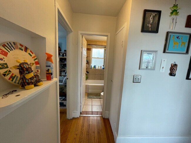 Building Photo - 465 Arborway