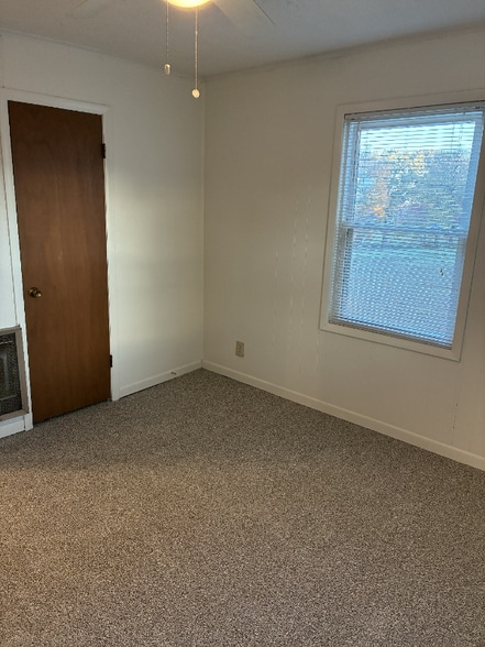 Building Photo - 3392 Ball Rd