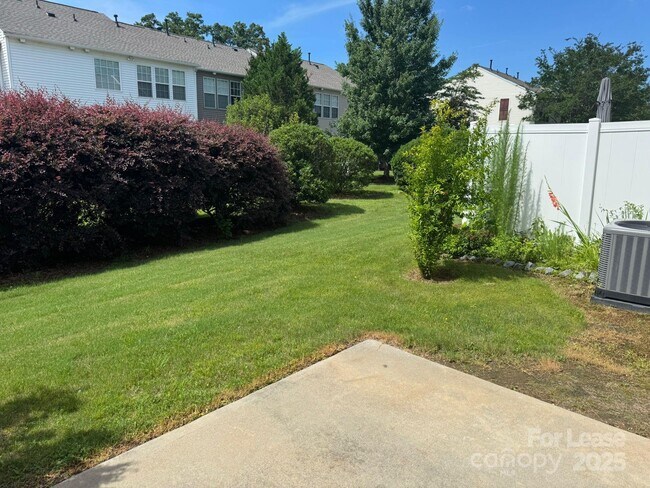 Building Photo - 9007 Bishop Crest Ln