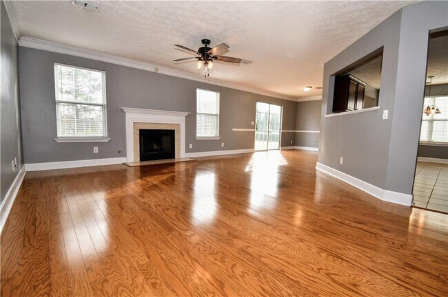 Building Photo - 273 Carrington Way