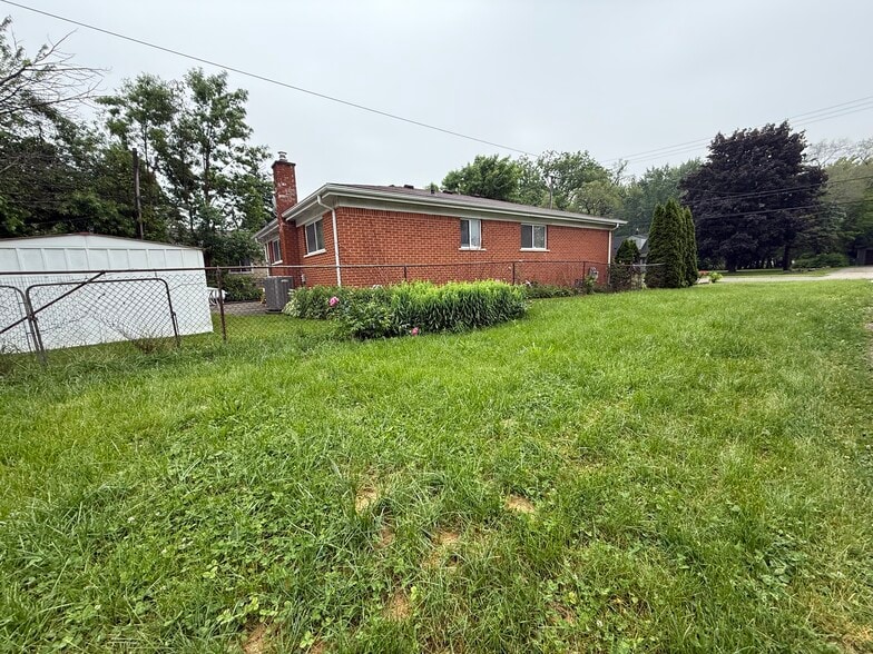 Building Photo - 19071 Toepfer Dr