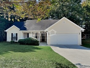 Building Photo - 5950 April Dr NE