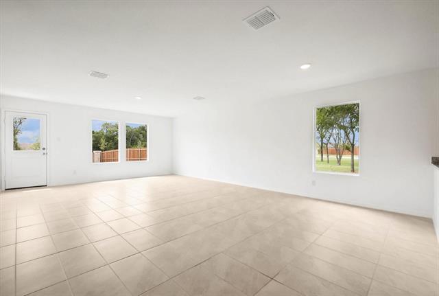 Building Photo - 7725 Skier Dr