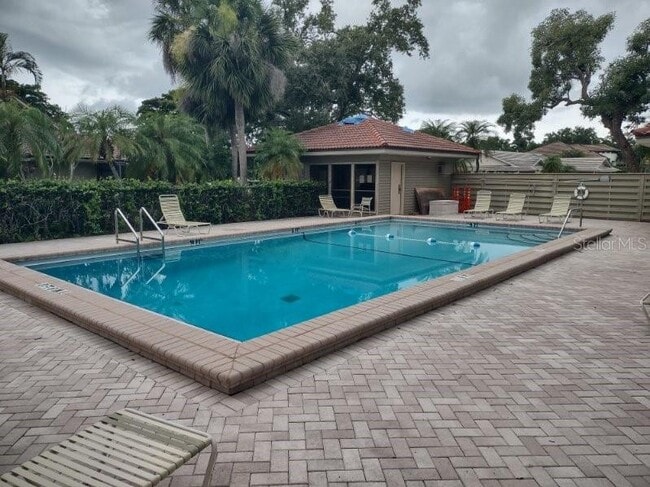 Building Photo - 4870 Kestral Park Cir