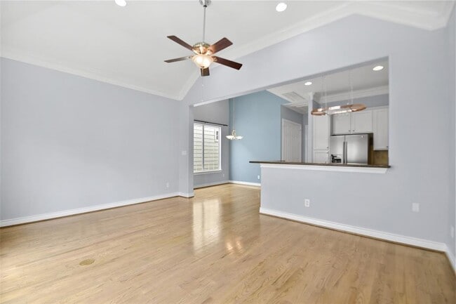 Building Photo - 5954 Kansas St