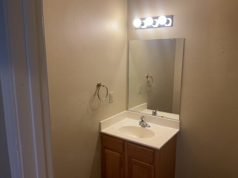 Building Photo - 3349 Zia Ct