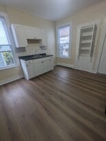 Building Photo - 48 2nd St