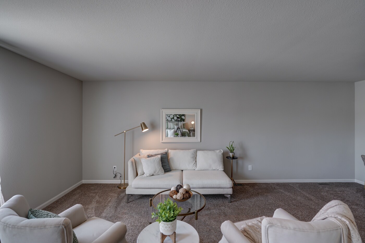 Building Photo - 677 Julia Way