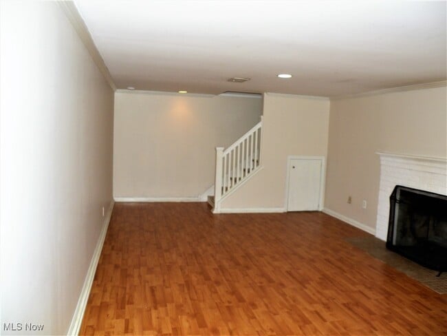 Building Photo - 21216 N Park Dr