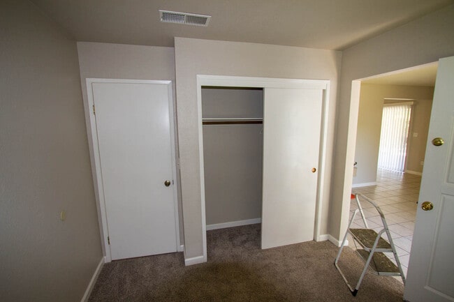 Building Photo - 3113 Independence Way