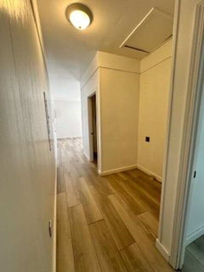 Building Photo - 1 BED 1 BATH IN ABBEVILLE