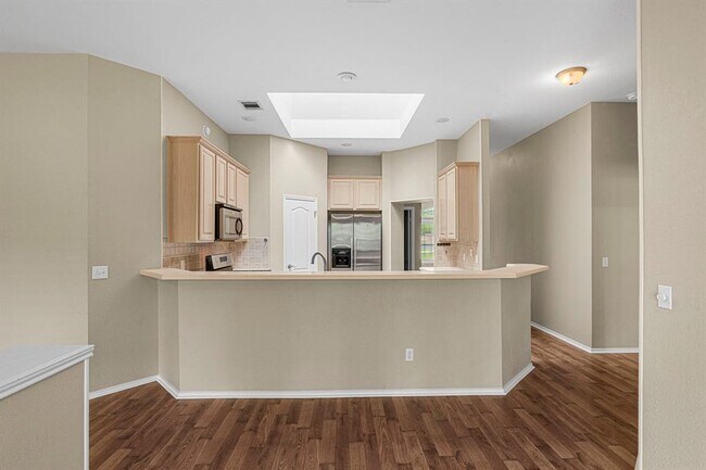 Building Photo - 7172 Ridge Oak Rd