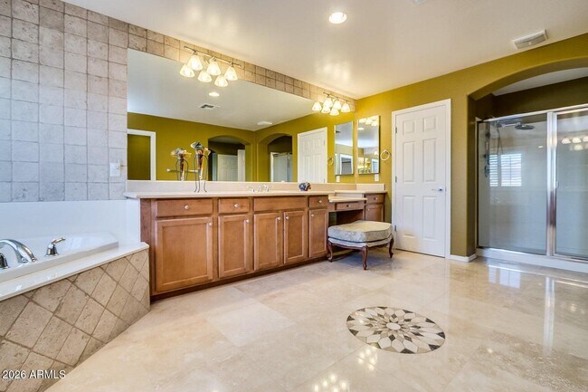 Building Photo - 2892 E Beechnut Pl
