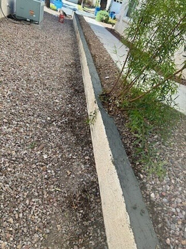 Building Photo - Honey, I’m Home! This Lovely 3 Bedroom, Two-Story Home Is Located In Summerlin.