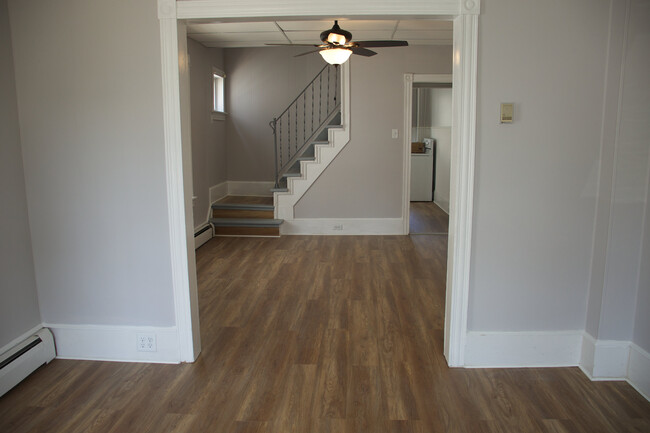 Entry way/Living Room - 373 E 5th St