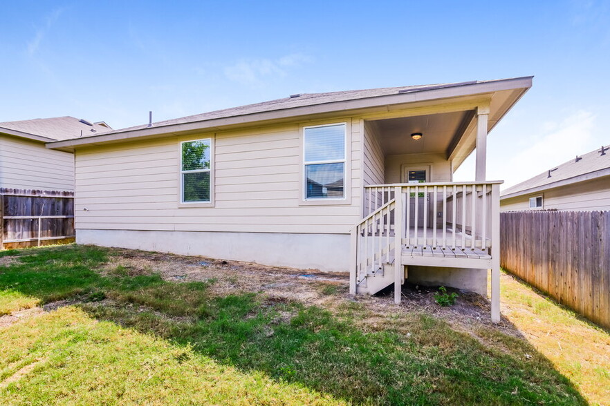 Building Photo - 12049 Pearl Jubilee