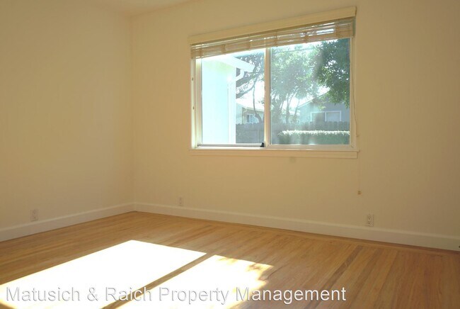 Building Photo - 3 br, 2 bath House - 2342 Woodland Ave