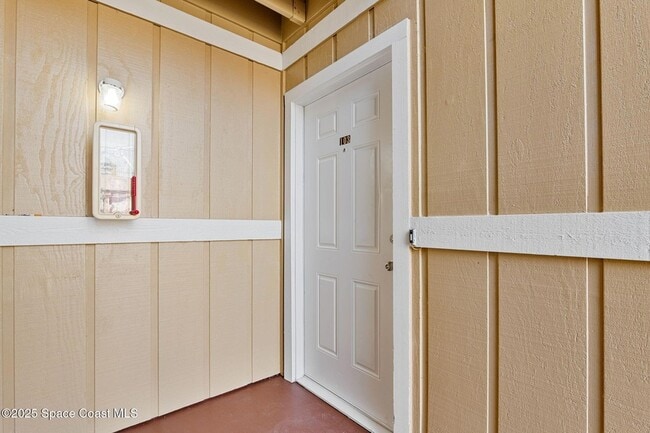 Building Photo - 1870 Agora Cir SE